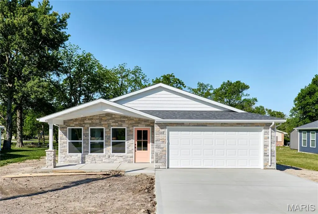 113 N Illinois Street, New Florence, MO 63363 - #1