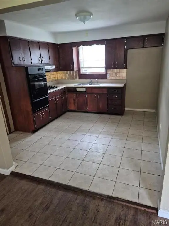 6208 Leo Drive, Belleville, IL 62223 - #3