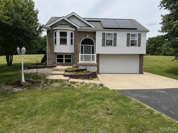 3707 Torch Club Road, Alton, IL 62002