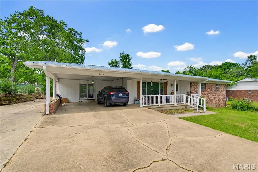 2613 N 14th Street, Poplar Bluff, MO 63901 - #2