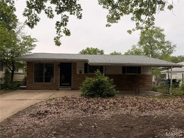 10436 Durness Drive, St Louis, MO 63137
