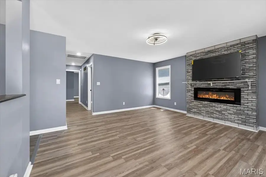 7101 Lexington Avenue, Saint Louis, MO 63121 - #2