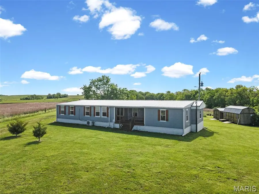 1274 NE 500th Road, Knob Noster, MO 65336 - #3