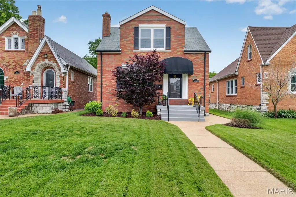 6569 Pernod Avenue, Saint Louis, MO 63139 - #1