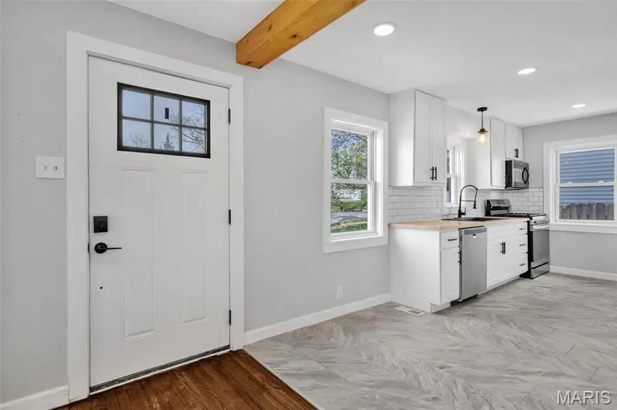 7056 Oleatha Avenue, Saint Louis, MO 63139 - #2