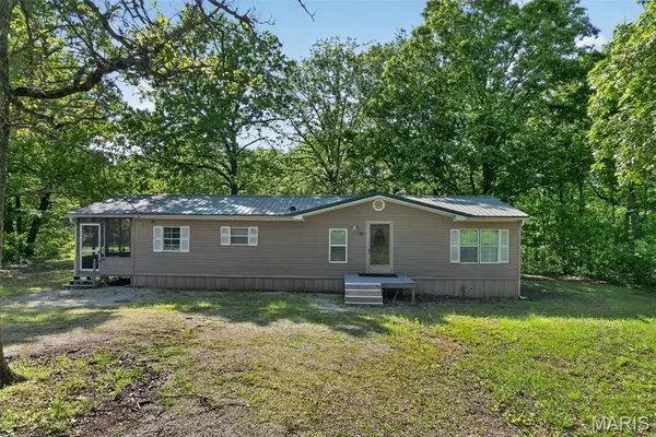 27 Whippoorwill Lane, Lebanon, MO 65536