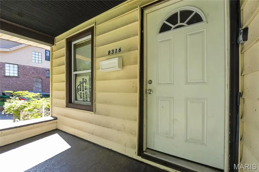 8316 Garfield Avenue, Vinita Park, MO 63114 - #2
