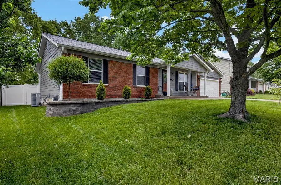822 Haversham Drive, Saint Charles, MO 63304 - #2