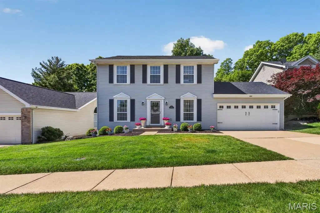 523 Rosewell Court, Ballwin, MO 63021 - #1