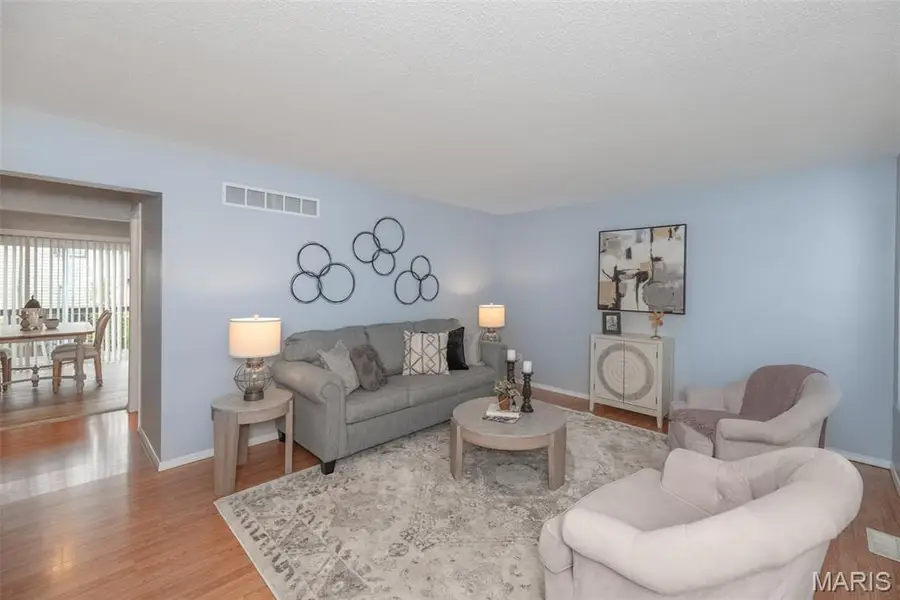 1324 Summergate Parkway, Saint Charles, MO 63303 - #2
