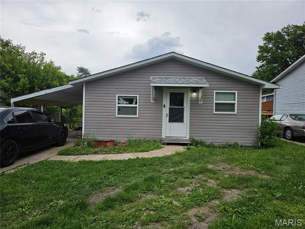 436 Southard Place, South Roxana, IL 62087 - #1