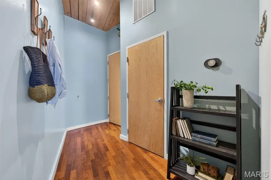 721 N 17th Street #405, Saint Louis, MO 63103 - #2