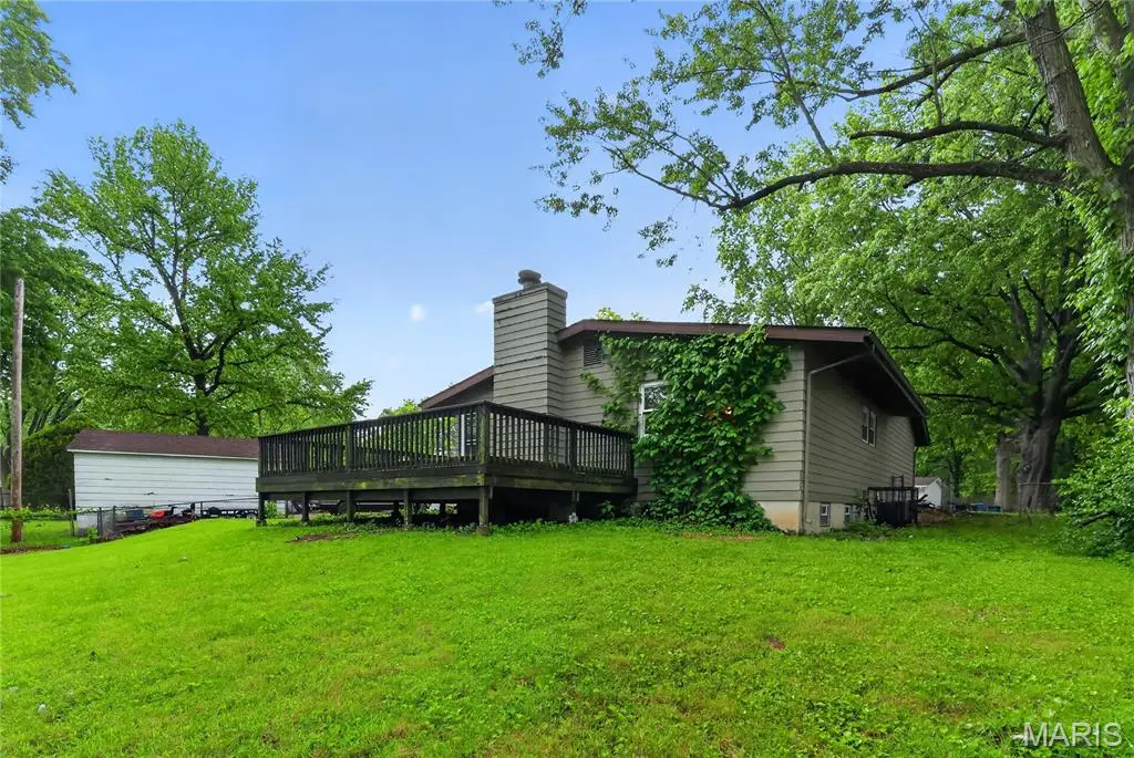 1065 Briarbrae Drive, Saint Louis, MO 63138 - #1