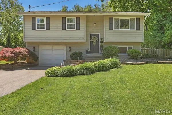 1540 Weber Drive, Edwardsville, IL 62025