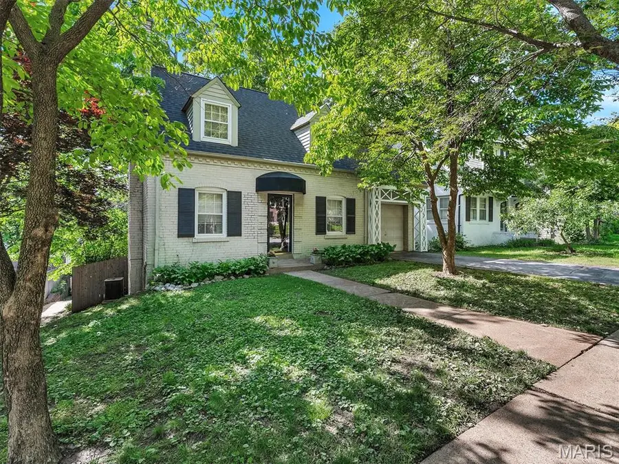 519 N Bemiston Avenue, University City, MO 63130 - #2