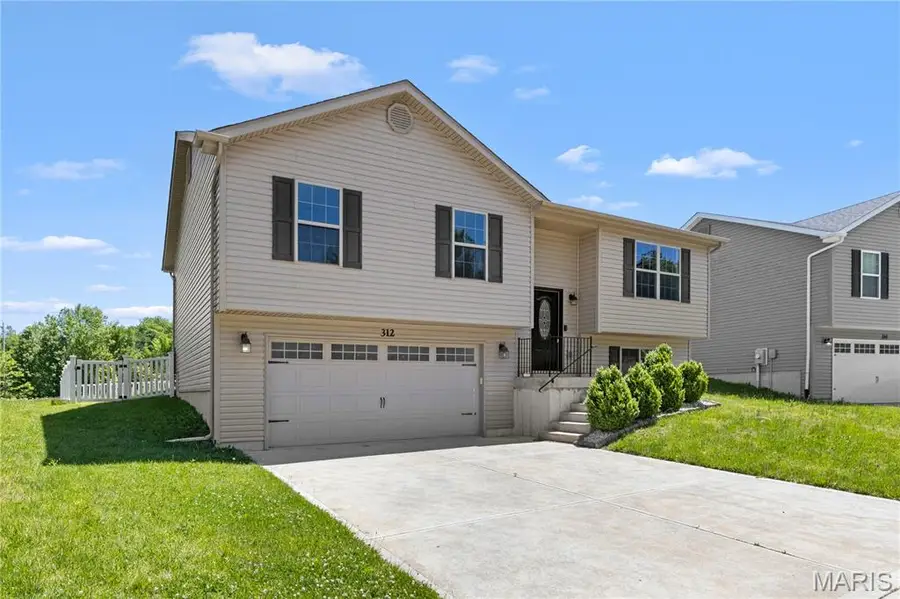 312 Touchdown Drive, Foristell, MO 63348 - #2