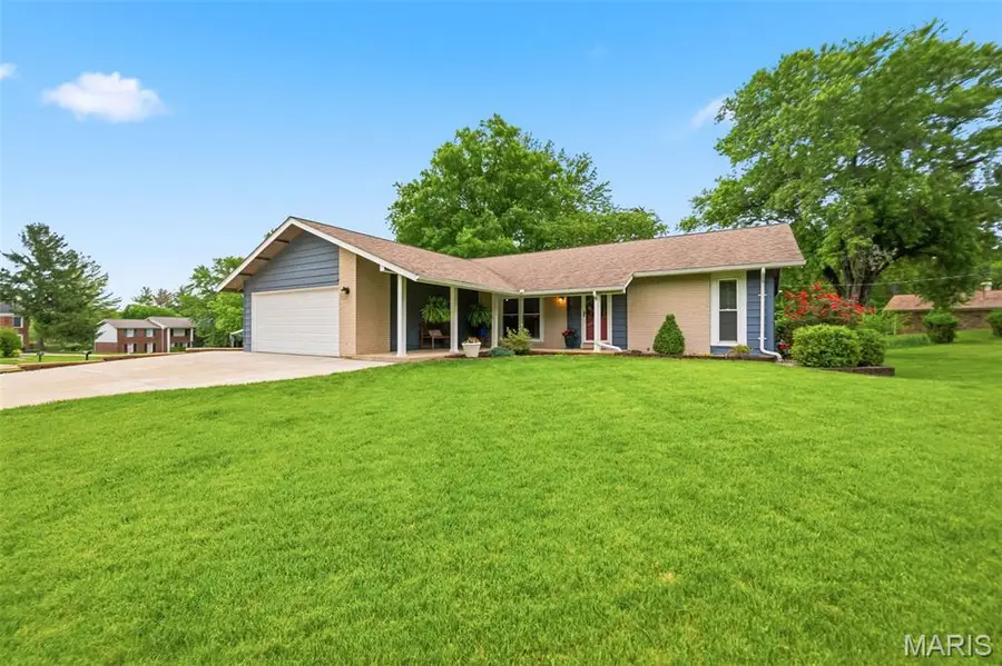 14632 Laketrails Court, Chesterfield, MO 63017 - #2