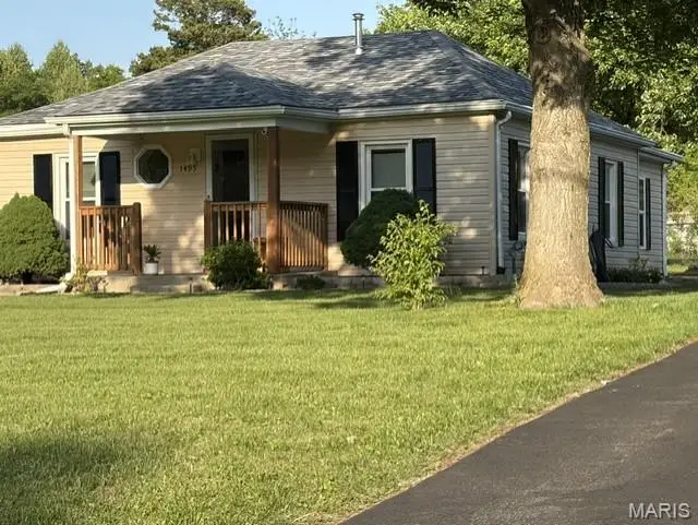 1495 Veterans Drive, De Soto, MO 63020 - #2