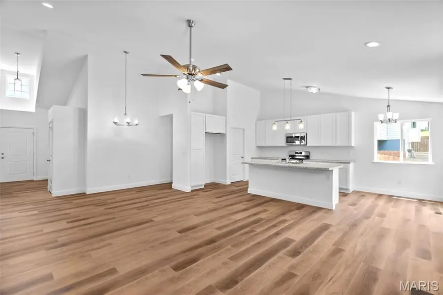 1725 Twelve Oaks Place, Pevely, MO 63070 - #2