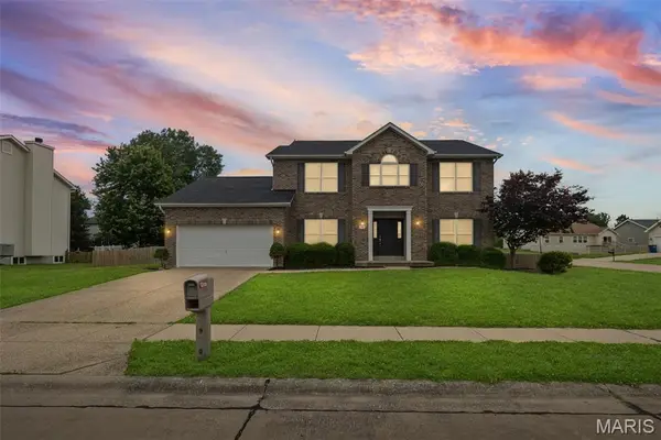 318 Edbrooke Drive, Belleville, IL 62221