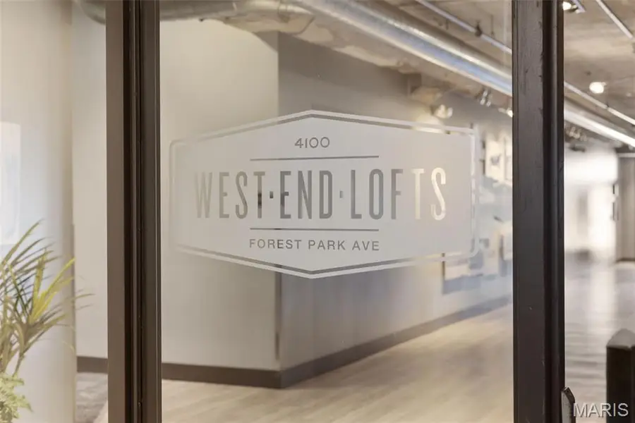 4100 Forest Park Avenue #309, Saint Louis, MO 63108 - #2