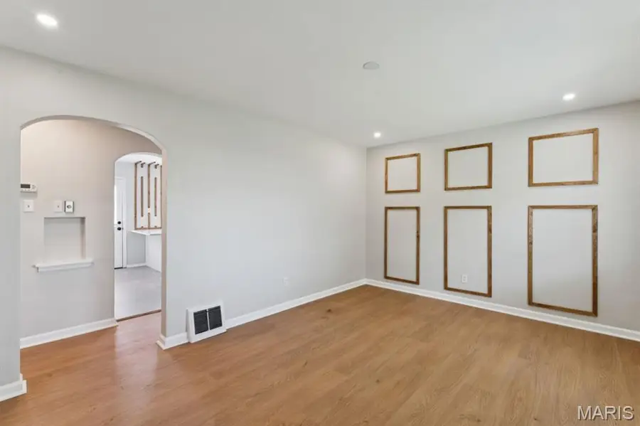 5248 Potomac Street, Saint Louis, MO 63139 - #3