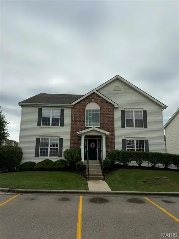 724 Harbor Woods Drive #B, Fairview Heights, IL 62208 - #1