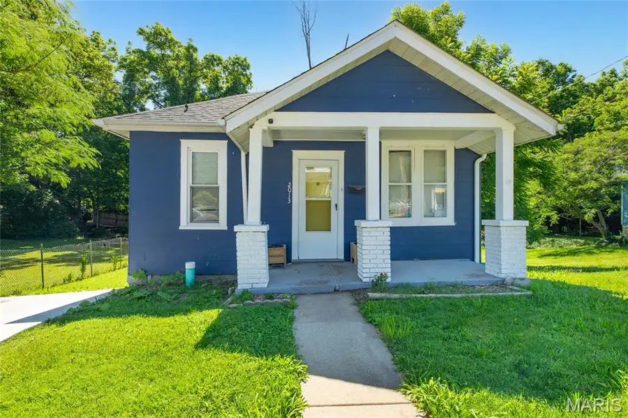 2013 State Street, Alton, IL 62002 - #2
