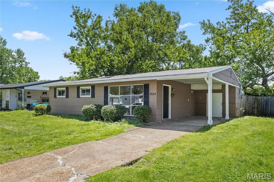 9524 Guthrie Avenue, Saint Louis, MO 63134 - #2