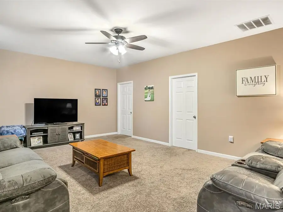 309 S 5th Street, Coulterville, IL 62237 - #3