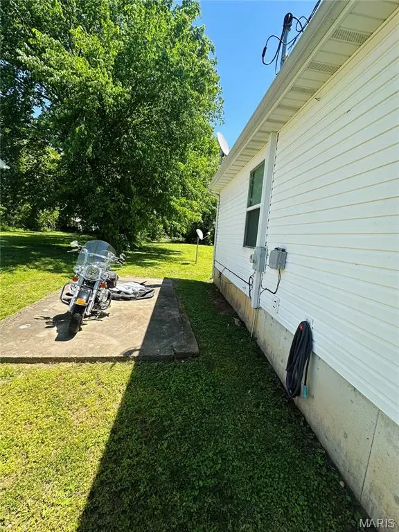 405 Villar Street, Fredericktown, MO 63645 - #2