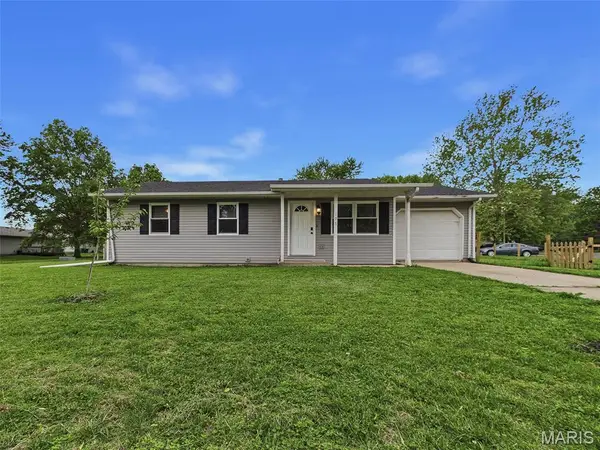 106 Lynn Street, Lebanon, IL 62254