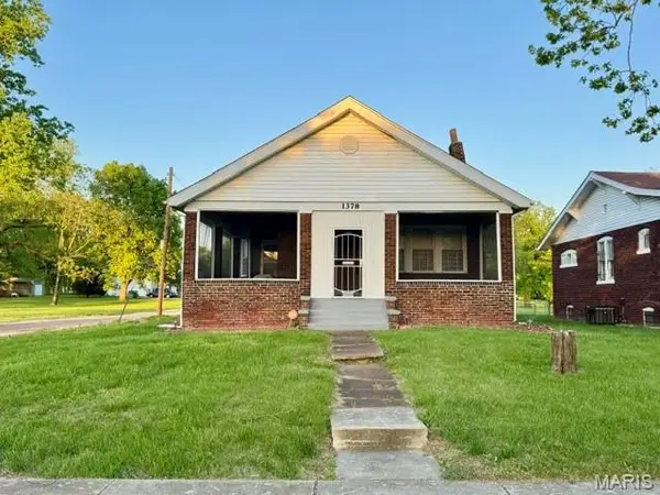 1378 N Park Drive, East St Louis, IL 62204