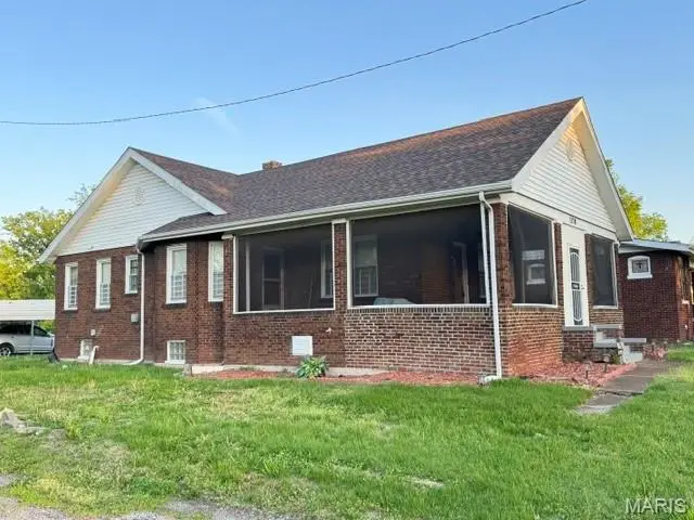 1378 N Park Drive, East Saint Louis, IL 62204 - #3