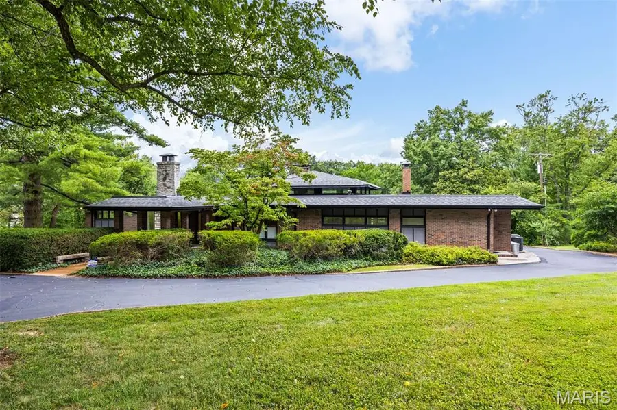 18 Spoede Lane, Creve Coeur, MO 63141 - #2