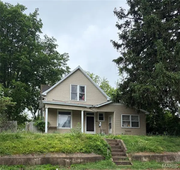 205 S Pacific Street, Cape Girardeau, MO 63703