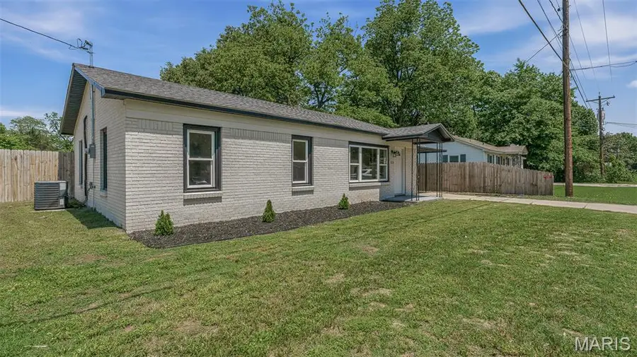 1816 Dixie Roadway Street, Kennett, MO 63857 - #2