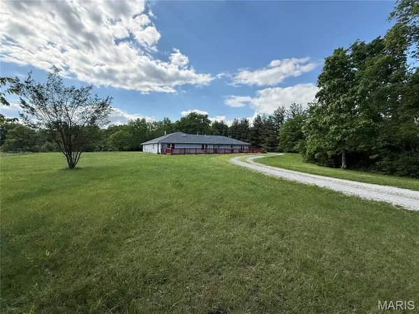 4157 Wetzler Road, Fults, IL 62244