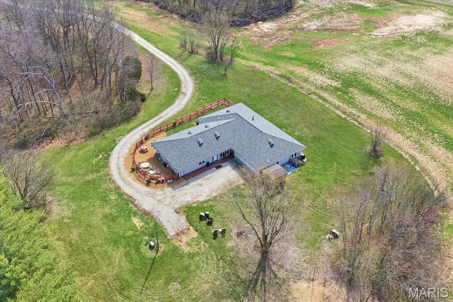 4157 Wetzler Road, Fults, IL 62244 - #2