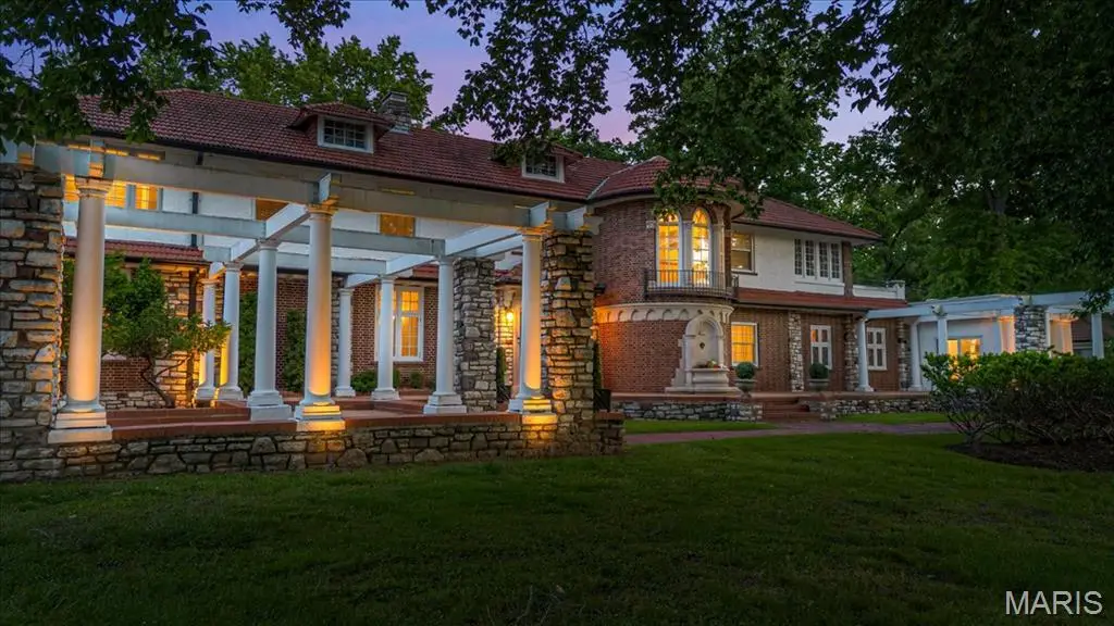 1601 S Warson Road, Ladue, MO 63124 - #1