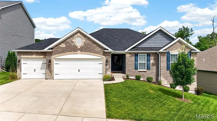 523 Cliff Brook Drive, Ofallon, MO 63366 - #2