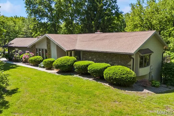1817 Lebanon Avenue, Belleville, IL 62221