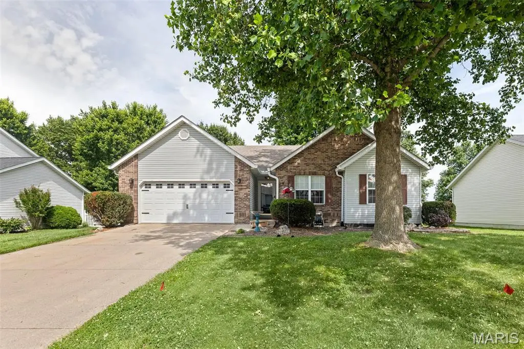 616 Sundance Trail, Troy, IL 62294 - #1