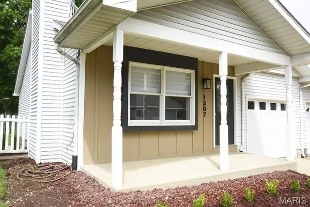 1207 Chancellor Drive, Edwardsville, IL 62025 - #2