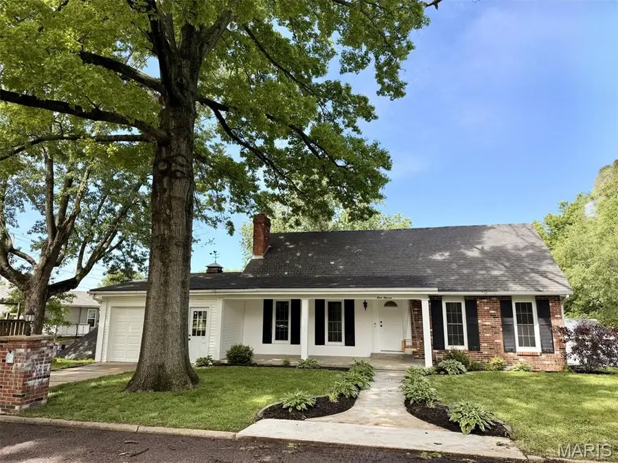 111 Holman Street, Washington, MO 63090 - #2