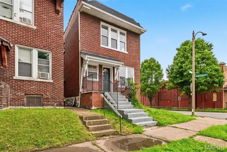 3662 Minnesota Avenue, Saint Louis, MO 63118 - #2
