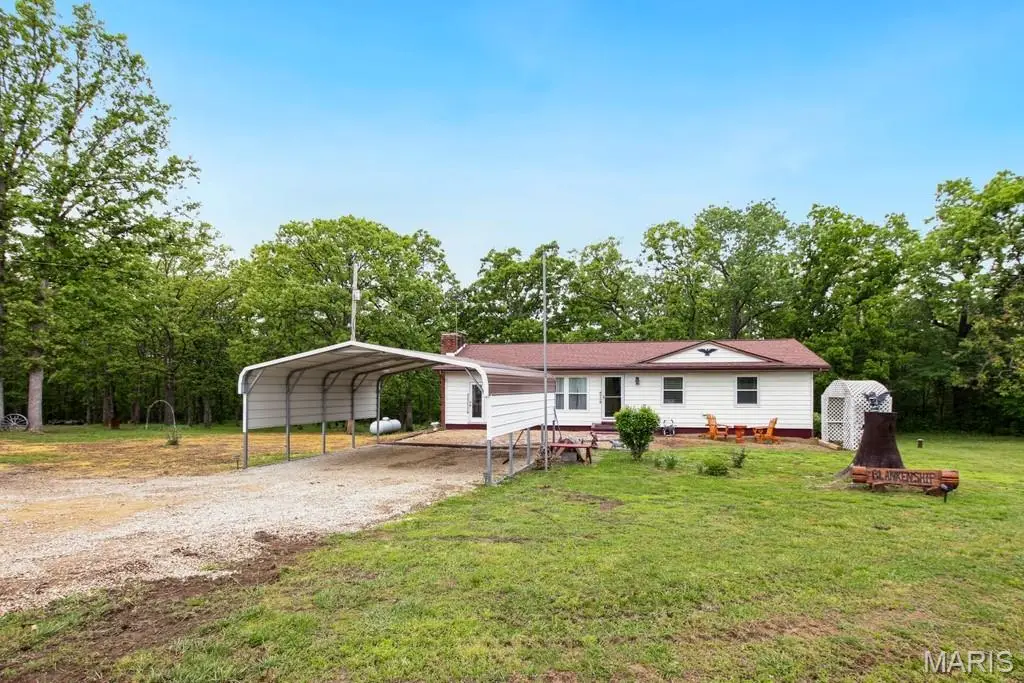1066 Sun Meadow Road, Bourbon, MO 65441 - #1