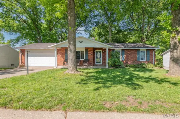 5 Beatrice Court, East Alton, IL 62024