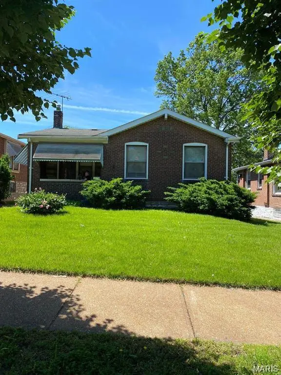 3648 Keokuk Street, Saint Louis, MO 63116 - #1