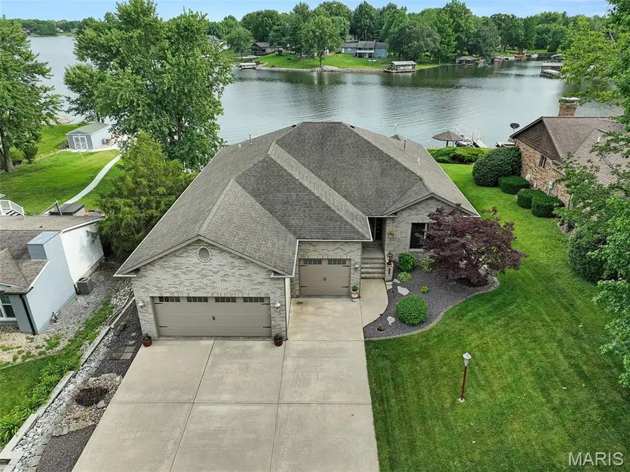 888 Malibu Way, Edwardsville, IL 62025 - #2
